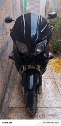 دراجه للبيع دراجه جانت تشتغل تخم تاير سلف جديد لايت زنون طفت ماعرف شبي...