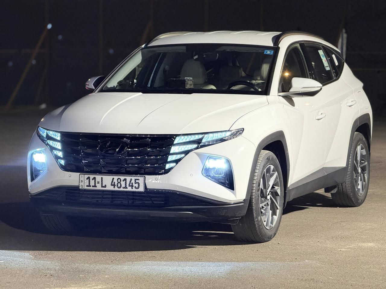 السلام عليكم
للبيع فقط توسان 2024 خليجي كفاله عامه 
ماشيه 15 الف 
رقم بغداد الجديد ب اسمي تحويل ثاني يوم
مواصفات بصمه تشغيل عن بعد 
حساسات امامي خلفي 
داخلي بيجي
مري شفط 
اشاير بالمري 
زنون قلاب ويه لستيرن
تبريد قطعتين 
وباقي المواصفات المعروفه 
السعر 225 وبيها مجال 
مكاني بغداد الكرخ ***********
