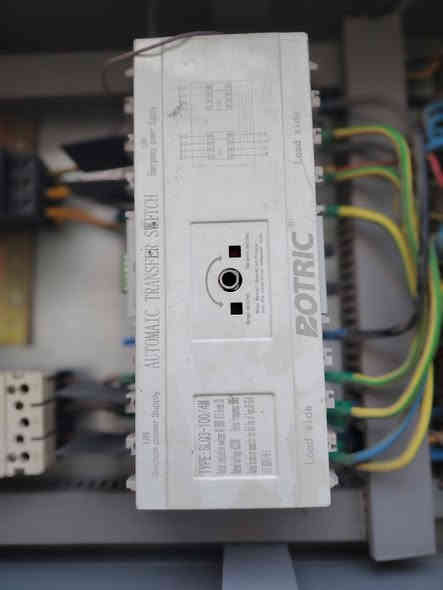 السلام عليكم
بورد للبيع. تحكم وتحويل اوتماتيك
تحكم حرارة
المكان بغداد تاجي
رقم ***********
