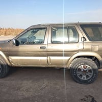 سياره لبيع مديل 2000جاهزه بس ماندل راعيهء ابيع كوم حديد07829882809