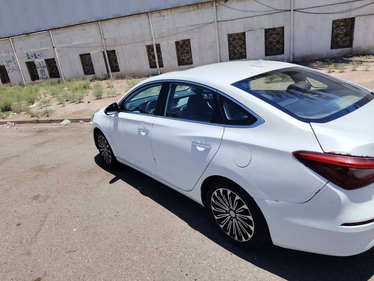 شانجان ايدو بلاص فول مواصفات فتحة بصمة موديل 2019 بيه ٣ قطع جاملغات ثنين وبنيد وبيهة بارد بقبغ الصندوك فقط كير مكينة تبريد كفالة ماشية ١١٠ الف السعر ٦٩ مكان السيارة بغداد حي العامل ***********
