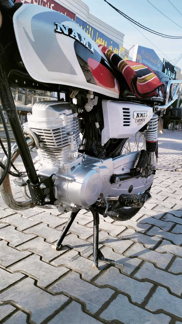 السلام عليكم شباب نامه سكنر مديل 25 للبيع السعر خاص مكاني كوت خاجيه شارع _40 هاذ رقمي ***********
