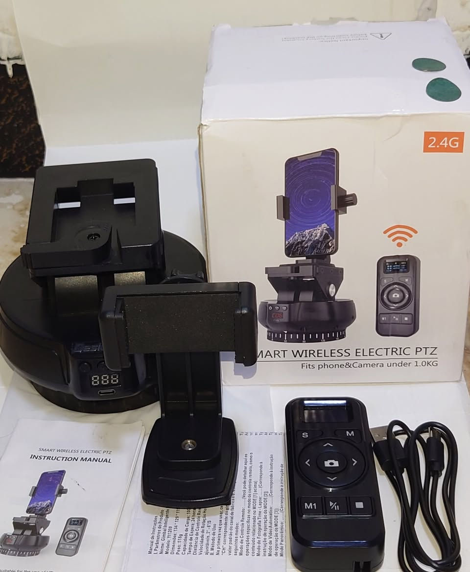 السلام عليكم 
قاعدة كامرات يتحمل وزن 1kg 
يتثبت ع ستاند ريموت يتحكم ع بعد 10 أمتار 
قاعدة دوار 360 درجة 
سعر 45


**إذا كنت صاحب هذا الإعلان وتريد حذفه لأي سبب، رجاءا أرسل رسالة إلى الدعم الفني**