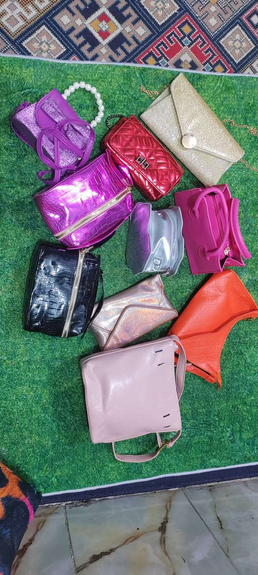 جنط شي ان شلعة القطعة على الفين


**إذا كنت صاحب هذا الإعلان وتريد حذفه لأي سبب، رجاءا أرسل رسالة إلى الدعم الفني**