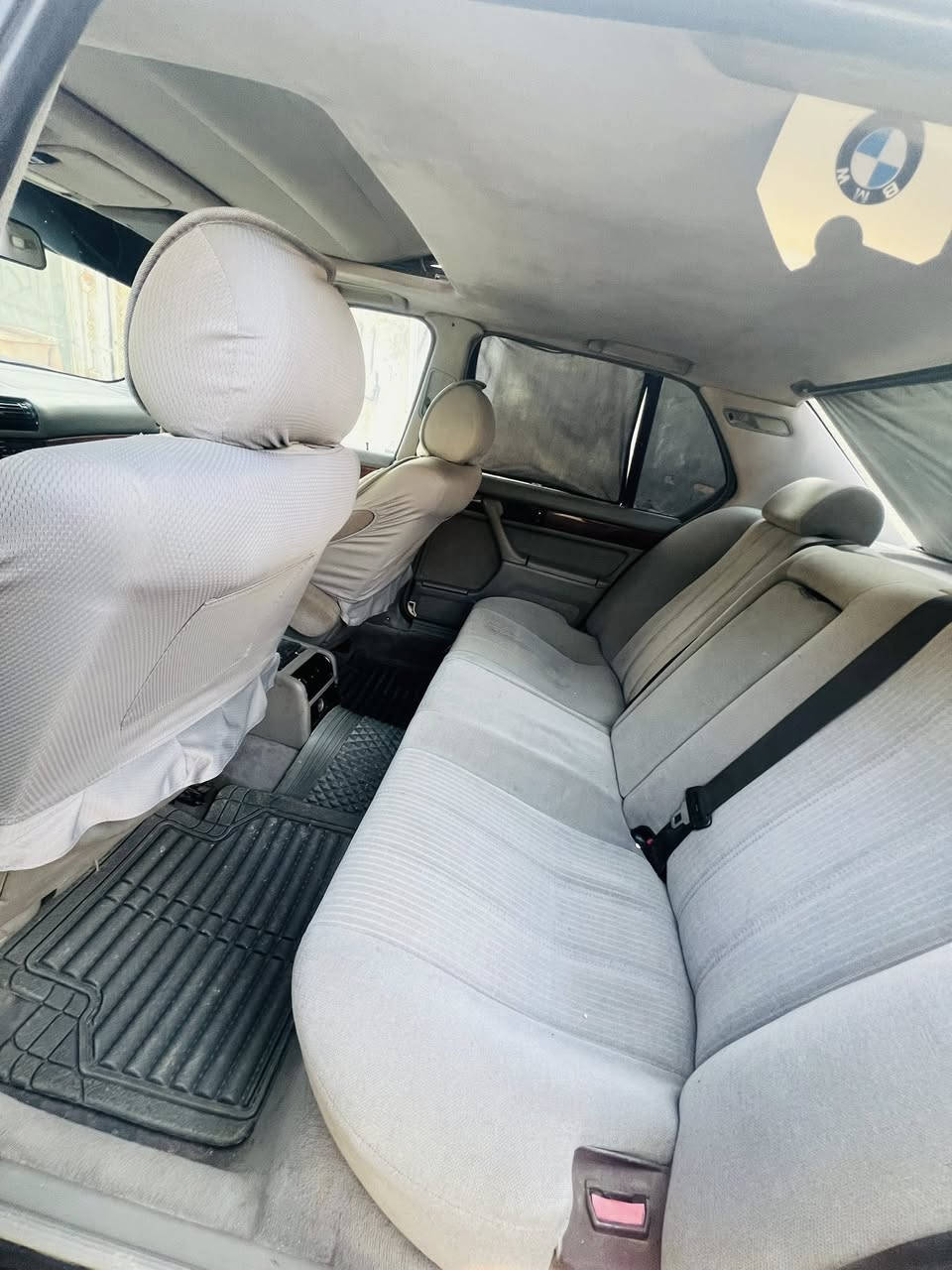 سلام عليكم ليدور نضيف سياره بيئم مديل 91 سياره كارتون كير و محرك بل جيس تبريد تدفه حداديه كارتون سياره متعوب عليه تخم تاير سنتر لك فتحه فول مواصفات سنويه جديده هز توه رقم نكليزي بسم ولد صاحبي داخل ملكي ابيضّ رقم بغداد مكاني سماوه قضاء الخضر السعر 70 و بيه مجال قليل اكو بل سوك حته ب 20 بس نضيف غالي سياره تاخذه ما عايزه ربع ‭0788 252 6192‬
