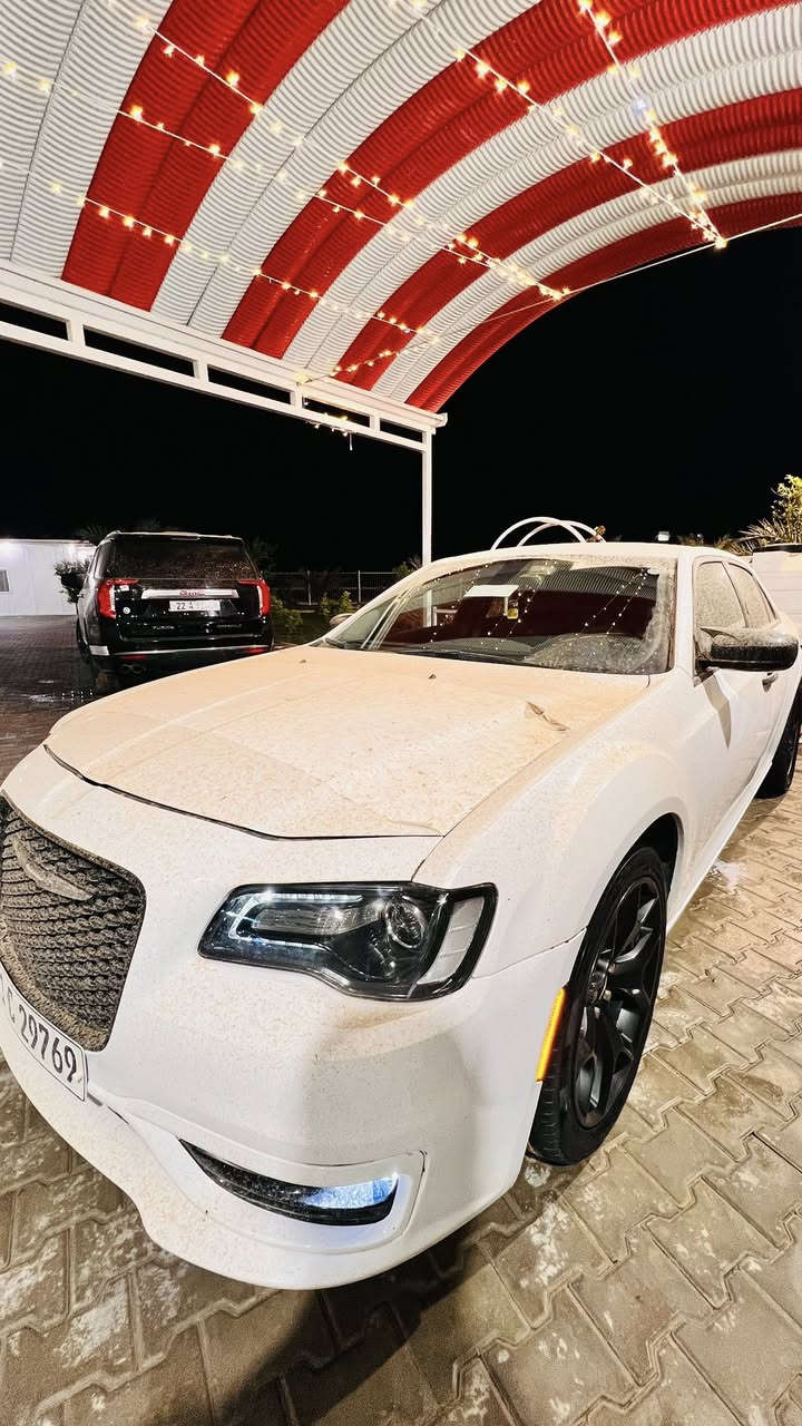 للبيع
كرايسلر /2015
وارد كندي داخله كلين وهنا صار بيها حادث جاملغ وباب ايمن تبديل وباب الخلفي الايمن فقط رش رقم سيلمانيه مداور مكان السياره نجف السعر 185$ وبيها مجال بسيط 
الاتصال ***********
