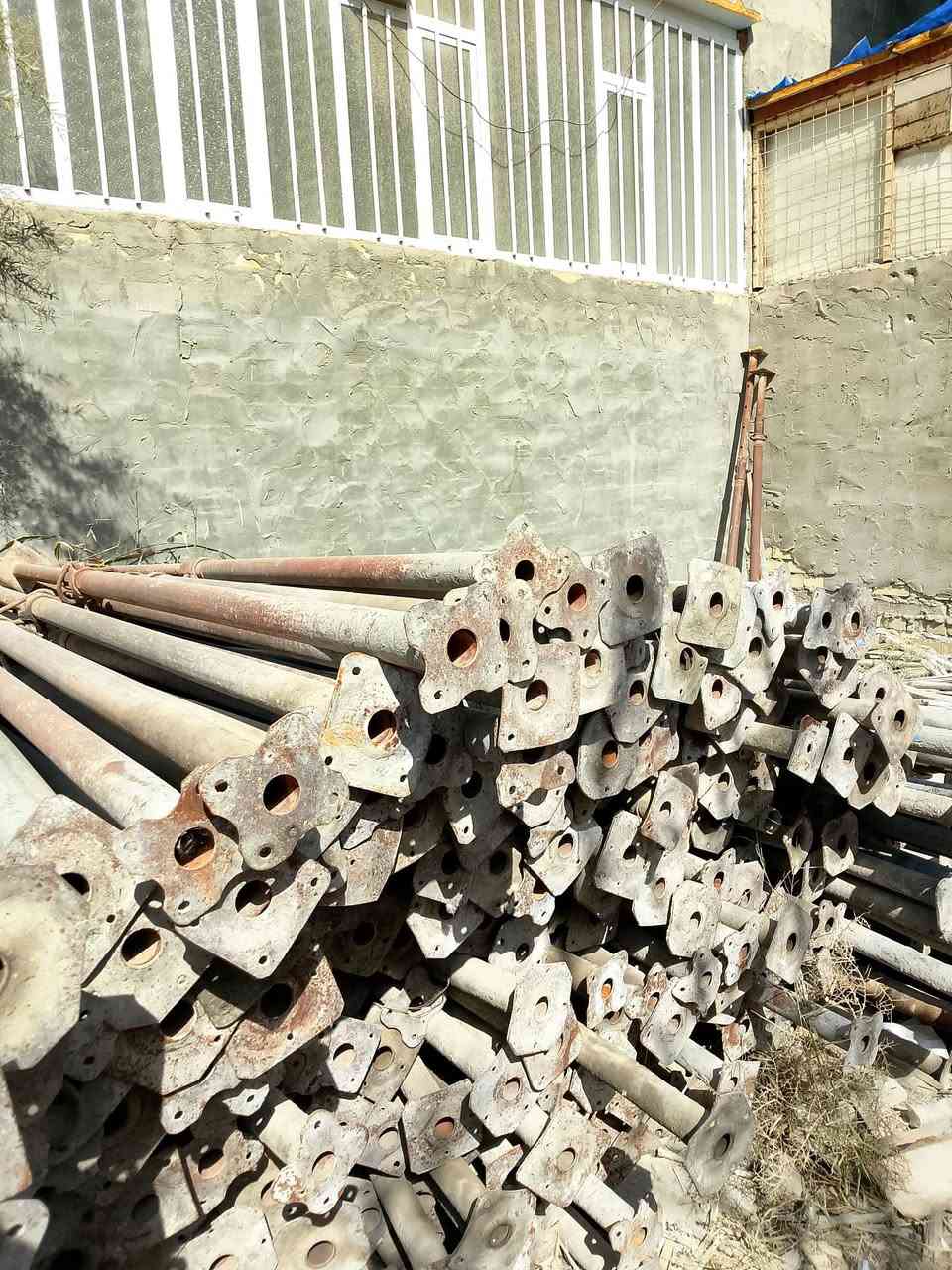 سلام عليكم جكات للبيع  حاضن عدد 750 جك العنوان الفلوجه الزويه قرب جسر الجديد ***********. *********** اتصال فقط
