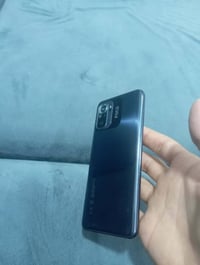بوكو m5s • ذاكره ٢٦٥ • رام ٨+٤