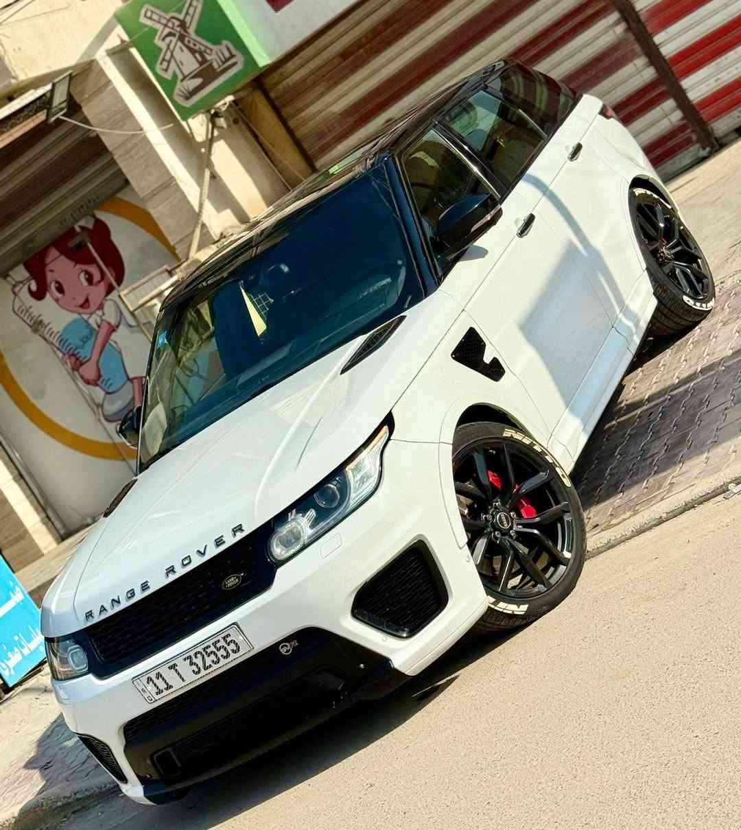 رانج روفر ٢٠١٤ سوبر جارج ٨ سلندر
 خليجية وكاله  السياره محدثة كت svr
 محرك مكفول صيانتها كلها بشرركة رانج 
بلمنصور السياره فول مواصفات  ١/١  
السياره جاملغ وبنيد محدث  فقط بدون حادث بدون دواخل بدون اي كلوب بلسياره مابيها نقص اي شي عليها تخم تاير جديد رقم بغداد مميز باسمي تحويل مباشر
 للبيع او المراوس للاستفسار ***********
