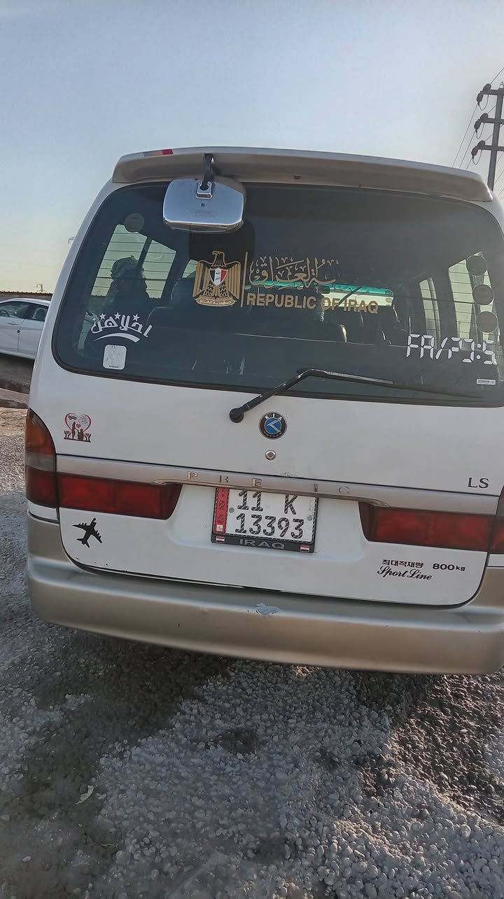 السلام عليكم بريجو البيع موديل 2001 بسمي فان مشترك مكينه 3000 مكفوله كير اكسل حداديه جاهزه السياره بيهه صبغ الربع فقط شواصي بس واحد العنوان كوفه رقم الموبايل ***********
