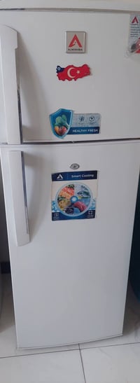 ثلاجه • حجم ١٦ • مستعجل