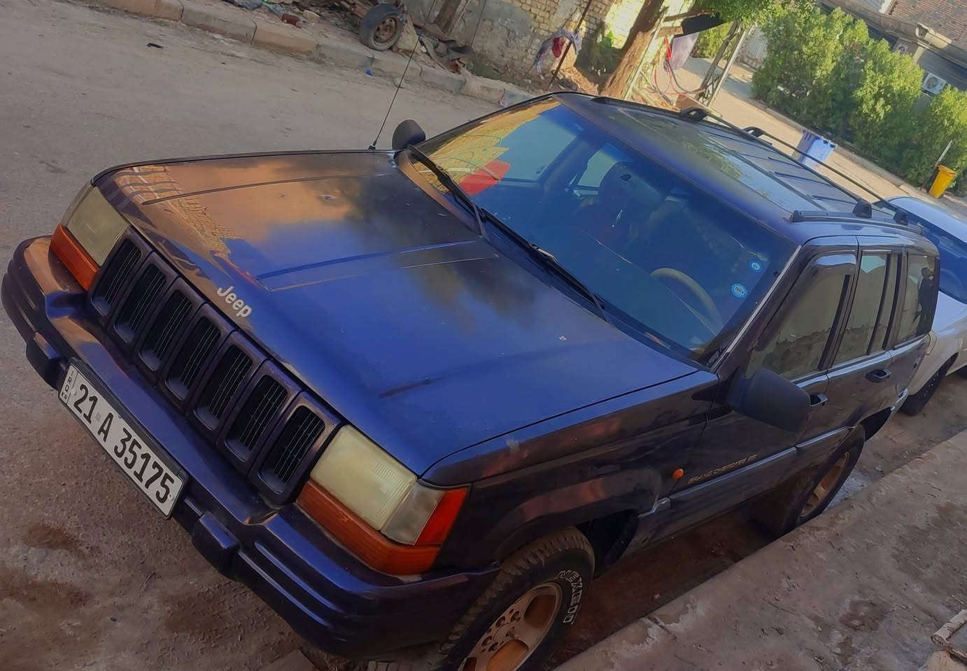 جيب شيروكي كراند موديل 97 
سيارة  جاهزه من كل النواحي واي نقص مابيها 
رقم شمالي سليماني بسمي وهزه جديدة وسنويه 
محرك 8 سلندر 
مكفولة من الضربه والصبغ والتبديل 
محرك وحداديه كلهن فول 
السعر 60 وبيها مجال للشراي 
المكان. محافظة ميسان 
الاتصال على الرقم

***********

