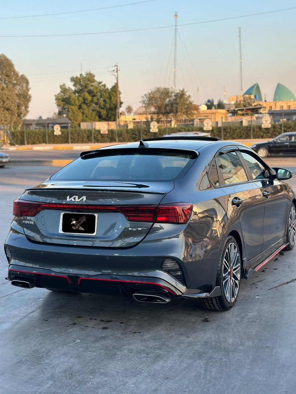 كيا Forte GT2 2023 – فورتي GT2
الموديل: 2023
المشي: حوالي 30 إلف 
المحرك: 1.6 تيربو بقوة 201 حصان
القير: DCT دبل كلج 7 نمر (القير المرغوب والأقوى)
الرقم: بغداد
التحويل: ثاني يوم
الحالة:
حادث جاملغ أيمن مع ربع البنيد تقريبًا وربع الدعامية
بدون شاصي (هلال)
المواصفات (GT أعلى فئة فول 1/1):
فتحة سقف سلايد
بصمة وتشغيل عن بعد
شاحن لاسلكي
جنطة كهرباء
مرايات كهرباء مع إشارات
شفتات ستيرن
رادار أمامي
رادار جانبي
رادار تحديد المسار
أوتو هولد
إيقاف ذاتي
مثبت سرعة
مانع انزلاق
شاشة كبيرة 9 إنج
مقاعد جلد
تدفئة وتبريد مقاعد
هاند بريك كهرباء
تبريد بيانو
مناخ منفصل
نظام صوت Harman Kardon
إضاءة داخلية بالأبواب والدشبول بعلامة GT وألوان متعددة
عادم (كزوز) بلادي رياضي
ملاحظات إضافية:
بنزين كله محسن
دهن كامل Adinol
تايرات جديدة
السيارة مبولشة
مواصفات GT كثيرة ومعروفة

رقم الهاتف: ***********
