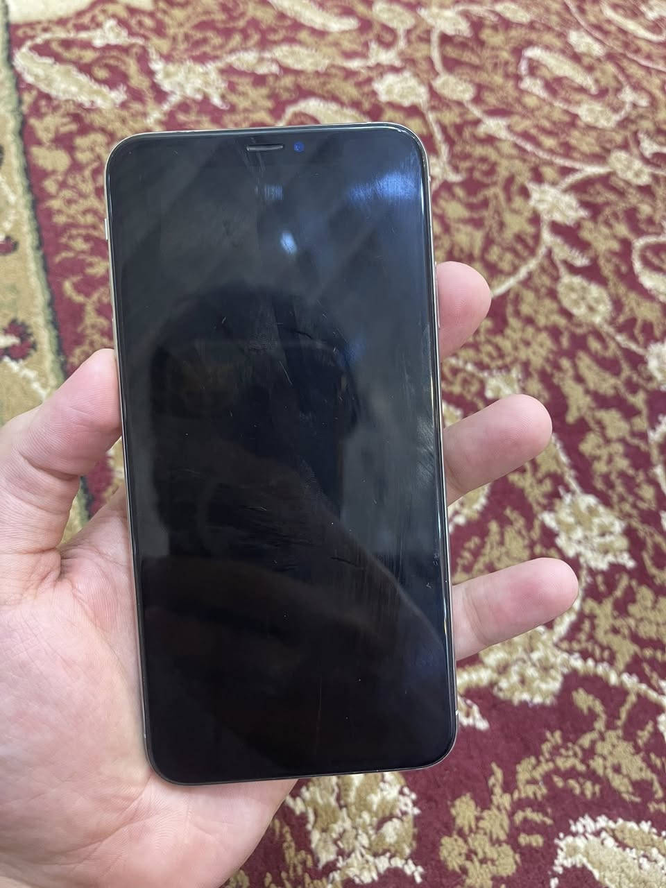 آيفون اكس ماكس مابي ولاشخطة كلشي ممبدل بي
بطارية ٧٥ 
ذاكرة ٦٤
السعر ١٧٥ ألف 
***********
