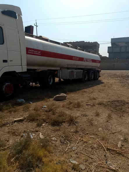 السلام صهريج للبيع موديل 2001 محرك كير اكسن شرط طوناج جديد جيبيس حموله 36ابيض واسود 36 تانكي شاكر جوبلس المكان ناحيت القياره قريت الجدعه السعر 215الشراي يتصل والخاص مفتوح ***********
