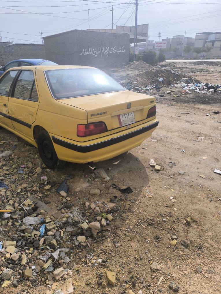 بيجو بارص موديل ١٣نضيفه كير محرك جدد عليها هيئه وغرامه تنزل من سعرها رايدها ٣٣وبيها  مجال بسيط هذا رقم تلفوني وبي واتساب ***********
