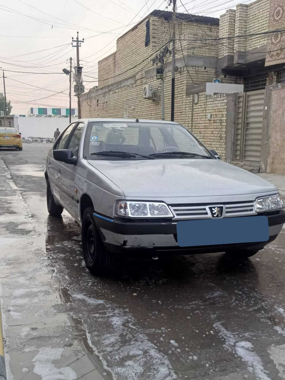 سلام عليكم بيجو جي ال اكس سياره مكينه وكير وحداديه مكفولات تبريد تدفئه وسياره خير من الله مكاني بغداد ***********
