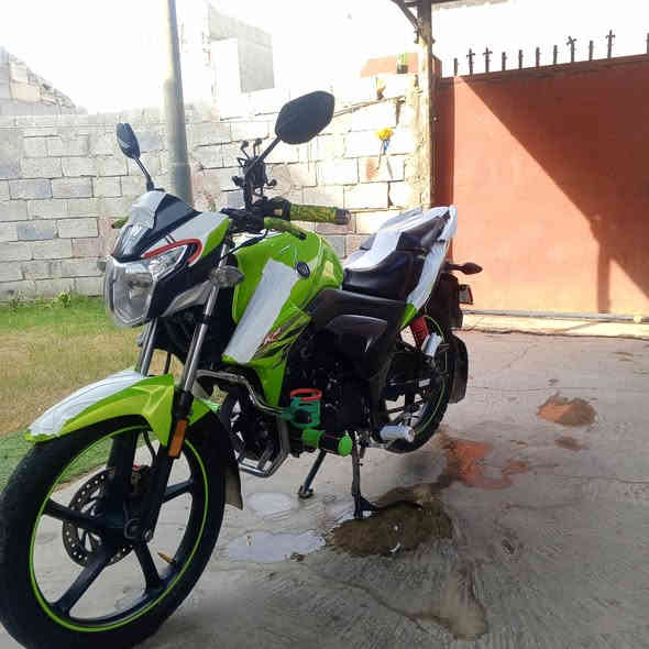 السلام عليكم 
للبيع هاوجي موديل 18 مشدود بنهايت ال19 
الدراجه نضيفه المحرك اسبانهه ممدود علي الدراجه مسجله 
السعر 15ورقه وبي مجال حك الجيهه العنوان الرمادي سجاريه الاتصال على الرقم ***********
ادمن وافق
