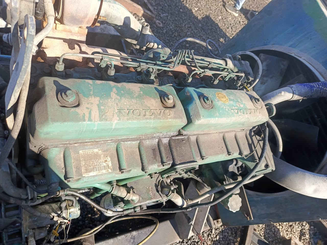 مولد فالفو 6 سلندر 160 كيفي نضيف لوك مامفتوح وضع شركه سعر 30 ورقه ديالى ***********
