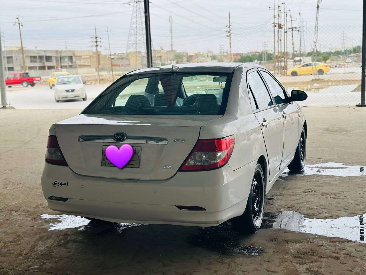 اقرا التفاصيل والشراي يتصل
👇👇 
بيوايدي f3 موديل 13 
كير عادي
كير و مكينه جدد مكفولات 
تخم تاير حداديه جدد 
رقم ميسان 
شوكت متريد اجي احولك 
سياره جاهزه 
سعره ٤٣ 
مكاني كوت مركز المدينه 
ستفسار اتصال فقط 
***********
