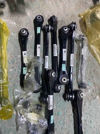 قطع غيار جينيسيس • جينيسيس • دعاميات جينيسيس • G70 • G80 • G90 • GV70 ...