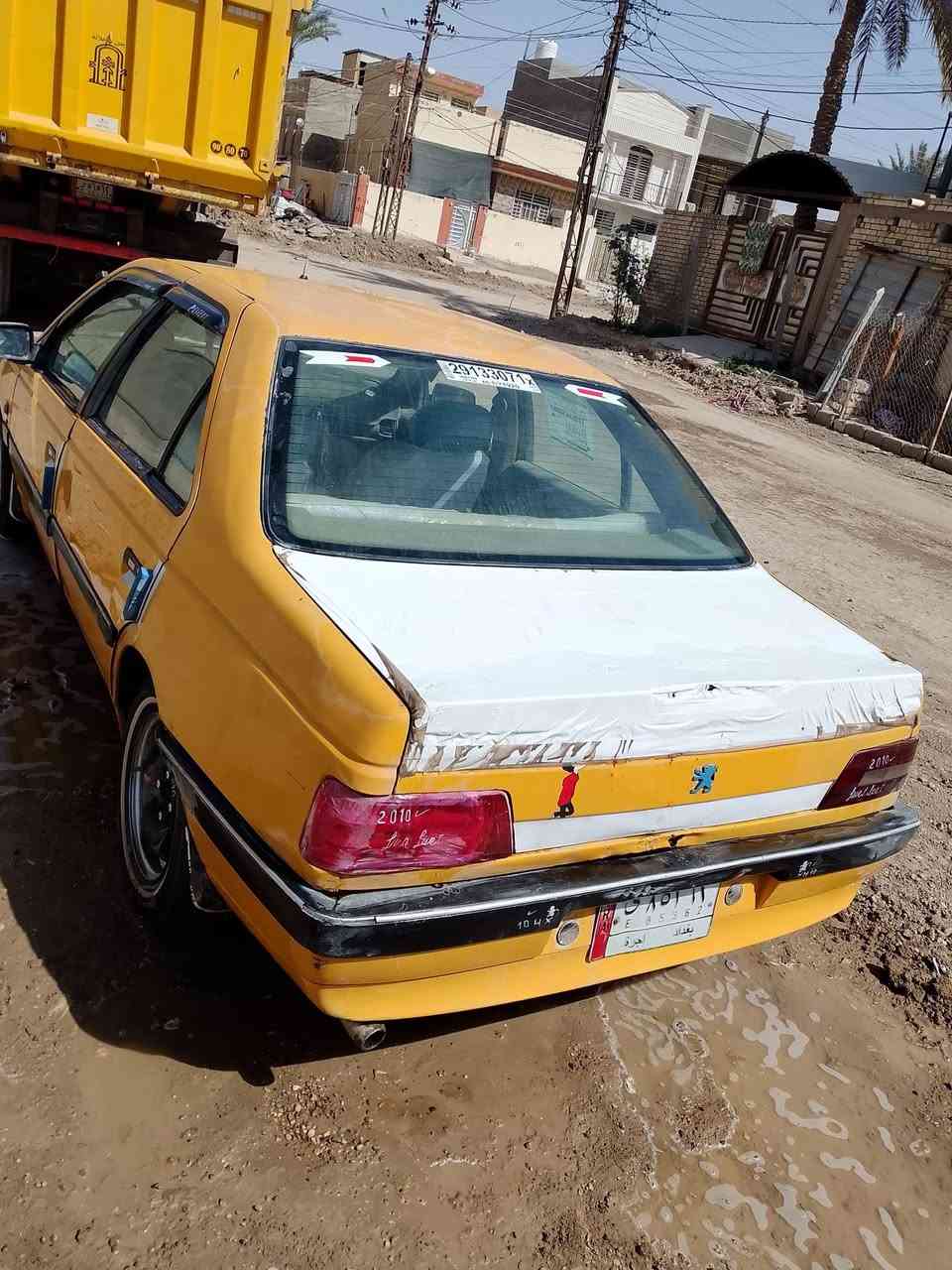 يا الله بيجو ( لميس ) (405) موديل ( 12 ) رقم ( بغداد ) السيارة محتاج لها مكينه تجفت تصلح بقت يمك  
( مصفره هيئه وغرامات 450)( تحويل مباشر )
(حداديه وكهربائيات خير من الله) داخل عسلي
( كفاله من ضربه )(مكانات صبغ قليل) مشط ستيرن جديد (السيارة يحتاجها مكينه   ) 
(دواخل كلش حلوه)  (سياره نظيفه) 
أسعر 👈👈(٢٢ ) ينزل الغرامه من سعرها    مكان السيارة بابل حله      ***********
