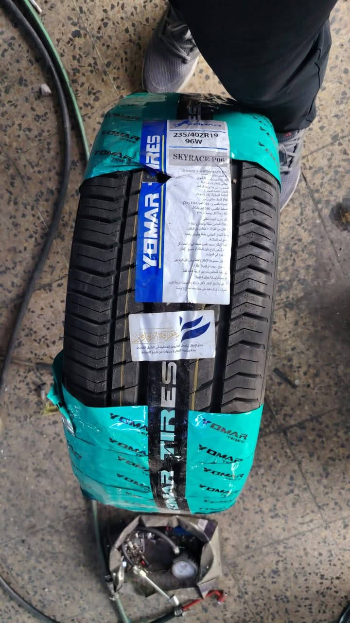 السلام عليكم
للبيع
تخم ويل كامري 2025 TRD
حجم الويل 19 
امريكي اصلي فاتحه من السيارة
تك واحد مصلح عواج ومصبوغ درجة اولى
عليه تخم تاير نضافة 100/100 برجستون امريكي اصلي بعده بحبايته مماشي بالعراق
بس تاير واحد صيني جديد شديته
(بدون حساسات) 
مكاني بغداد
***********
السعر قيم بالي يرضي الله وتعال اخذهن بالعافية 🌹
