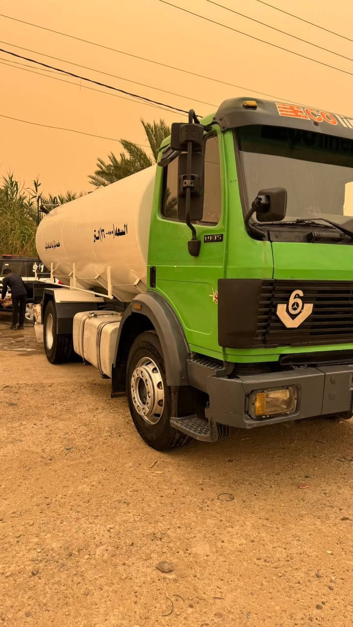 السلام عليكم 
للبيع البي موديل ٩١ رقم أنبار سنويه لل ٢٧ تخم تاير 
محرك ٦ في سلف داينمو وباتريات جدد وتانكي جديد ما مشتغل للاتصال 
***********
