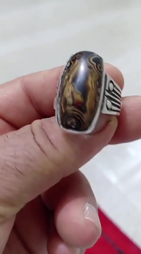 نوادر النوادر
داوودي طبيعي من المال القديم 
مثقوب ثقب ناعم
متغير الشكل

مال شنو ما اعرف
يشتغل لو عاطل عن العمل
هم ما أعرف
السعر ١٧٥ نهائي


**إذا كنت صاحب هذا الإعلان وتريد حذفه لأي سبب، رجاءا أرسل رسالة إلى الدعم الفني**
