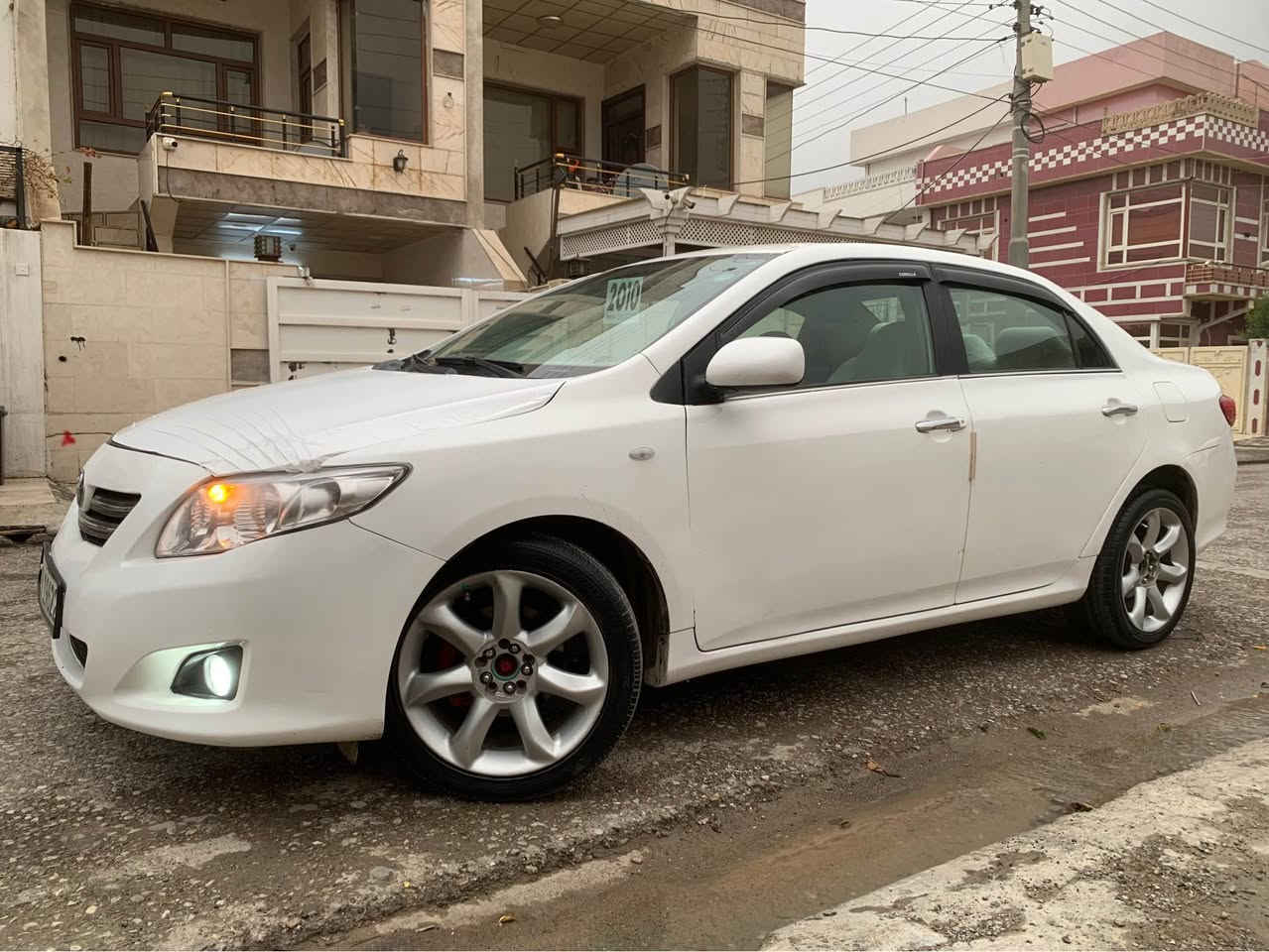 کرۆلە بیکشۆ مۆدیل ٢٠١٠ مەکینە بیلاد گەورە گێر تەماتیک خەلیجی . سەنەوی هەتا ٢٠٣٠ نوئ هەزە نوئ / گێرو مەکینەو تعویل و بەناوکردن بەشەرت . چرکە و توندوتۆلی بەشەرت . بۆیاغ عام 
ناونیشان هەولێر نزیک بەنزینخانەی وزە 
ژ.م *********** أربيل, العراق
