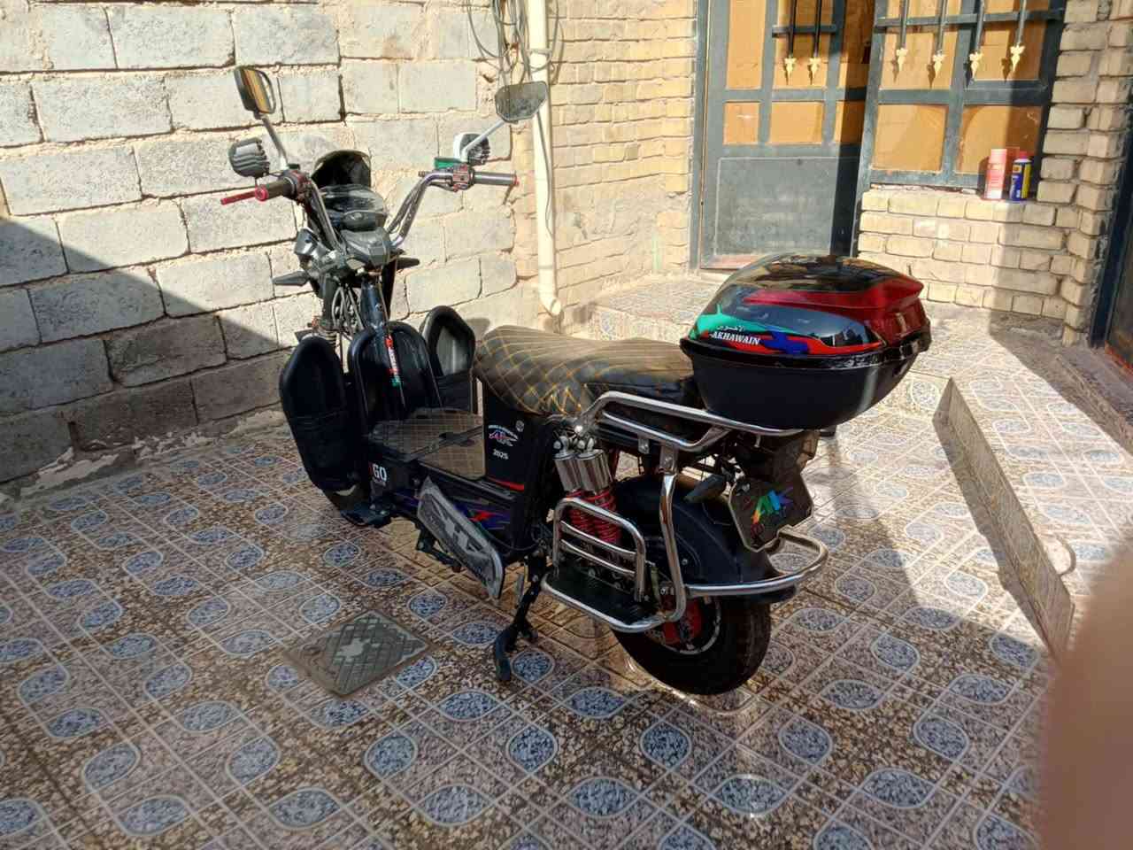 موطور شحن جبلي موديل 2025   6 بطاريات طك باكيت بعدهن بل كارتون بشرط كدامك اشدهن  على الفحص لايت زنون عالي ناصي نضام بك دبل اشاره تشغيل عن بعد سماعات بلوتوث السعر 750 قفله لبيع فقط***********
