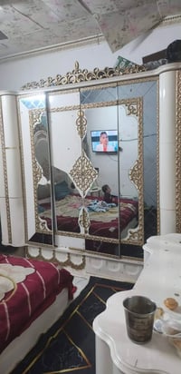 غرفة كاملة • ٨ قطع • ضرر بسيط بالجام