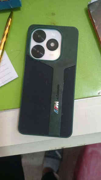 جهاز للبيع ذاكره 64 مكان مسيب حي العسكري ب150وبي مجال ***********
