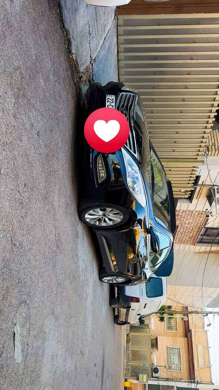 السلام عليكم
ازيرا خليجيه فول مواصفات موديل ١١السياره جاهزه كير مكينه تبريد قطعتين برده كهربائية بلاد مري شفت بانروامه بصمه تشغيل 
شغاله شاشه كامره السياره ضرره ربع البنيد موضح بل صوره وبيه باب مصبوغ تخم تايرجديد قبل ٣ايام شادهن مكينه ٦سلندر رقم اربيل سنويه لل٣١وهزه جديد صاحبه بل شعب شرط التحويل رقمه مميز  مكاني بغداد المنصور شرط مكاتبه مروريه ويه صاحب السياره بيع او مراوس بسياره عاليه 
السعر ٩٨وبيه مجال بسيط للاستفتار 
***********
