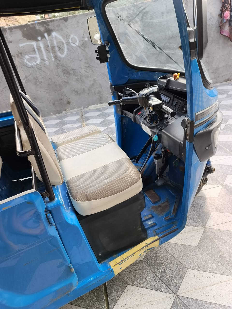 سلام عليكم  تكتك للبيع رقمي عربي السعر 6250وبيه مجال قليل مكاني حمزة لغربي


**إذا كنت صاحب هذا الإعلان وتريد حذفه لأي سبب، رجاءا أرسل رسالة إلى الدعم الفني**