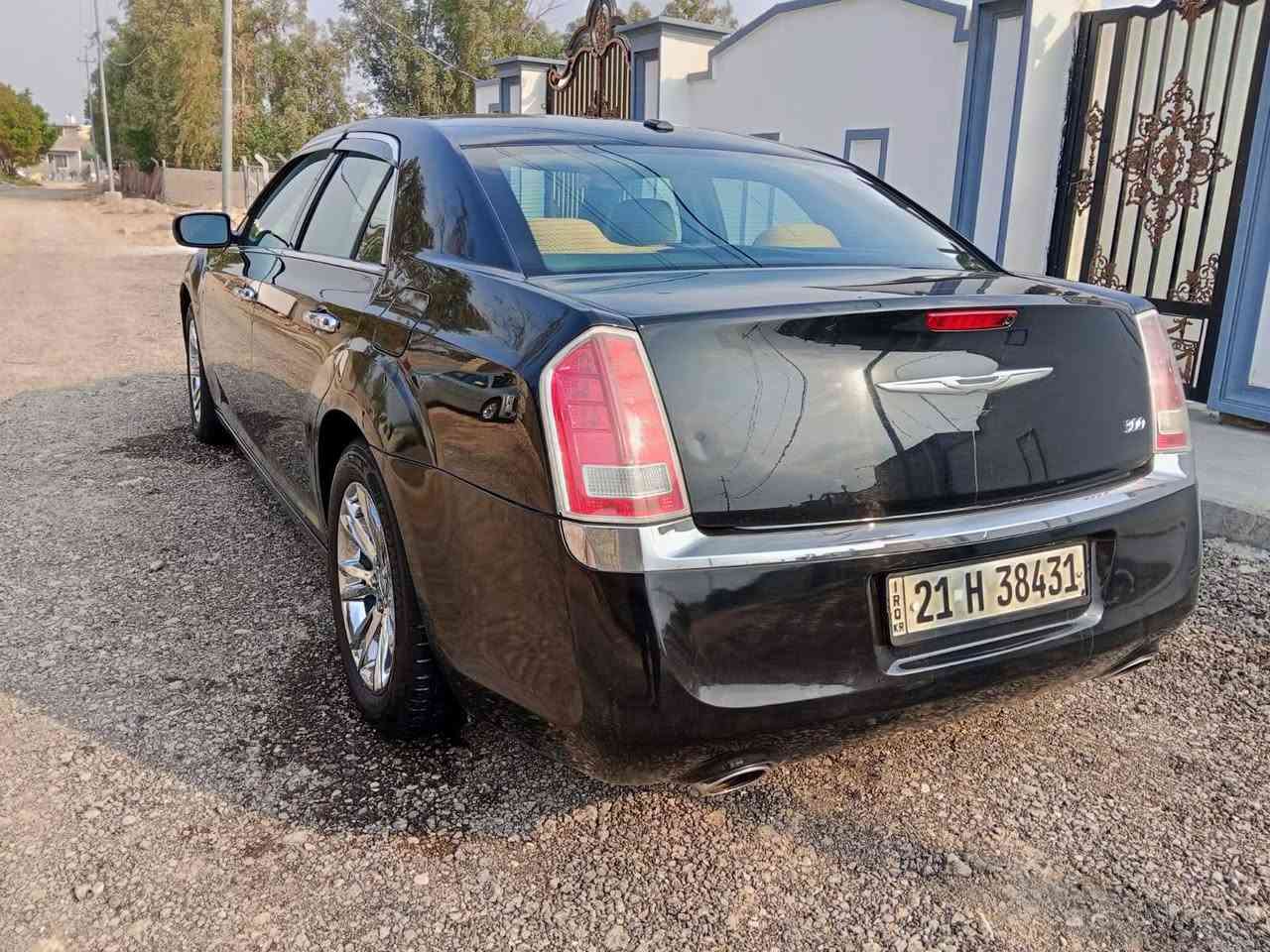 السلام عليكم
اوباما موديل 2012 رقم سليمانيه جديد بسمي
محرك جديد مال موديل17
عربانه جديده مال 18 حداديه بالجيس
ويل كب مكسيكي وتايرات جدد
سياره كامله غرفه جديده
حادثه سرقه بنيد وامبدل بواحد بلادي  وبيه بارد بالجاملغ الامامي فقط 
سعره 160 ورقه بيه مجال
مكان السياره بالكوت او البصره
رقم ***********
