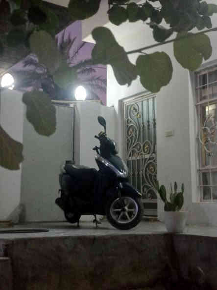 اسلام عليكم هوندا ليدي كوري دراجه نضيفه مديل 23 عوزهه بس ضاغطه مال زنجبيل ب5الف سعر الدراجه 200 مكاني بابل رقم ***********
