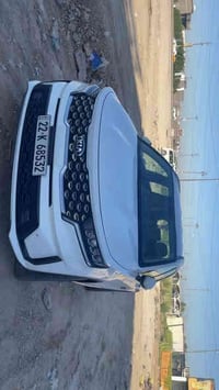 كيا سورنتو ٢٠٢١ سياره جديده بيها مكان شخط مامبين بالباب ماشيه ٩٥٠٠٠ كي...