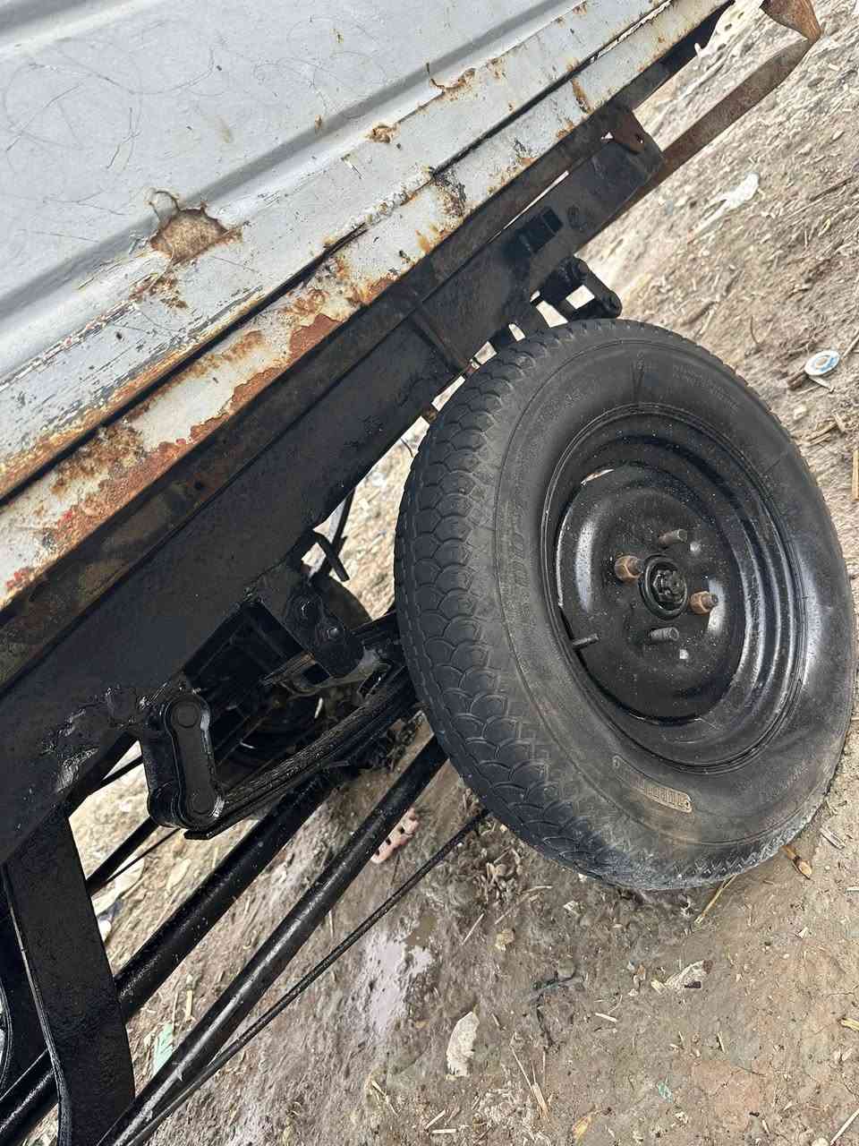 سلام عليكم ستوته امتيار ادوات شوفت العين محرك نضيف تانكي جديد كهربائيات شغاله لبدي صفاحي انضاف بس ارضيه تعبانه مكاني بصره ابو الخصيب العوجه السعر 375وبيه مجال الشراي يخابرني ***********
