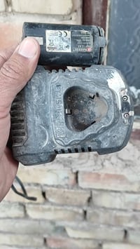 بطارية • باركسايد • ما تاخذ شحن