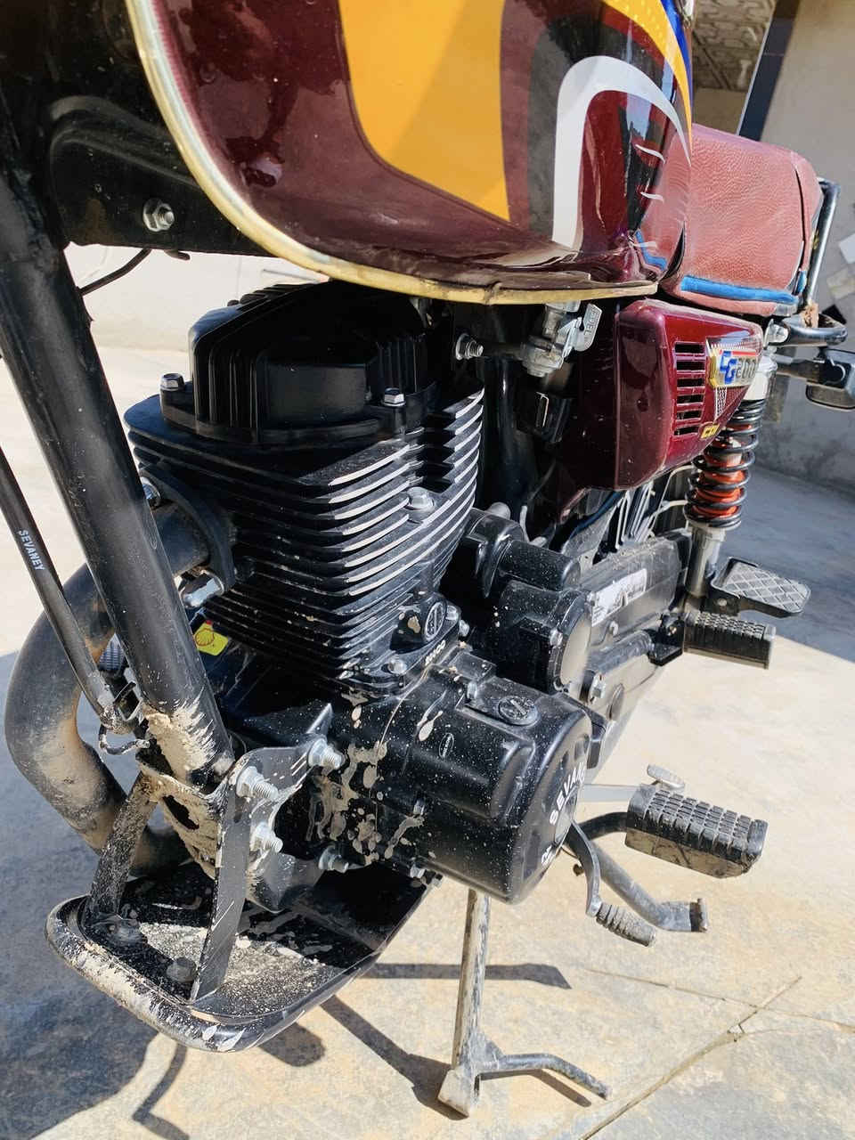 للبيع موديل ٢٥
السعر ٧٢٥ وبي مجال 
اتصل ***********
