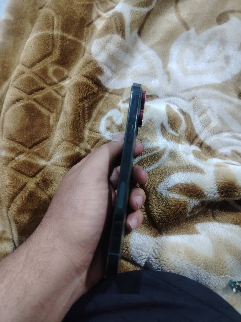 سلام عليكم ايفون 13برو ماكس ذاكره 256 مبدله بي شاشه فقط
بطاريه 74 
سعره 550 
***********

