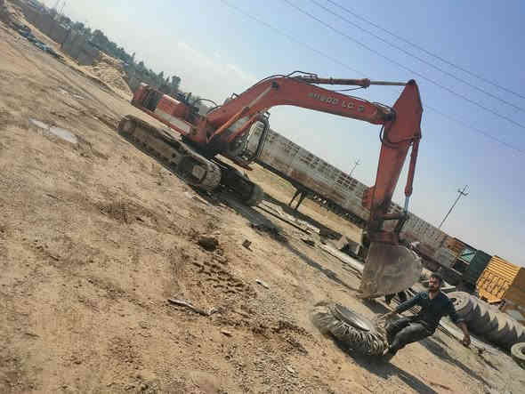 للبیع حفارە رقم و سنوی عنوان اربیل کویر  ***********  ***********
