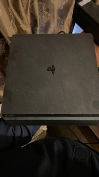 بلي 4 ويا الباكيت مالته ووايراته كلهن الاصليه شرط مامفتوح ولا مبدل بي ...