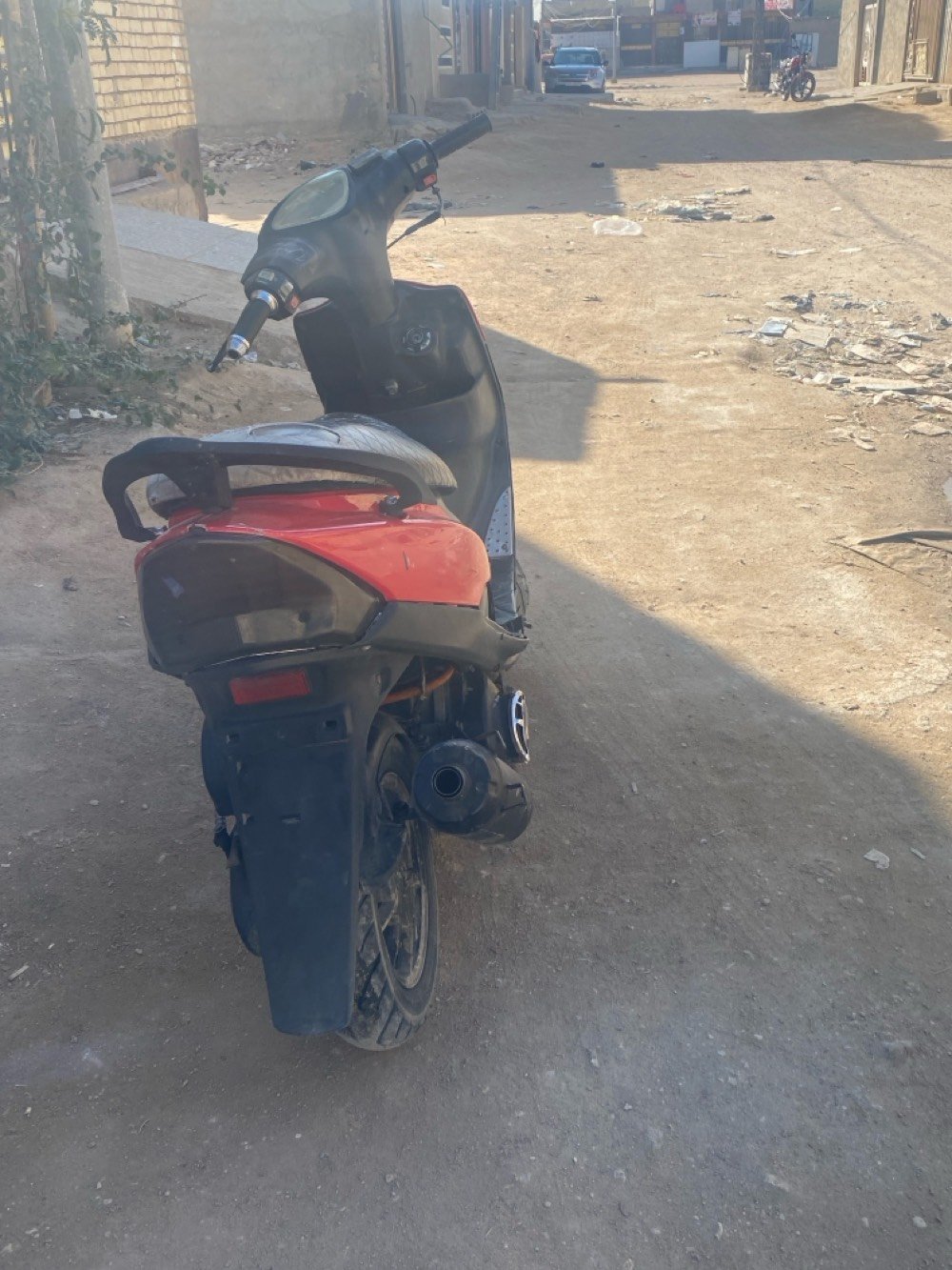 السلام عليكم ماكس عدله محرك ياباني مفتوحه بس ما مجفتها  سعرها 400بيها مجال بسيط العنوان كربلاء قرب محطه القادسيه رقم 