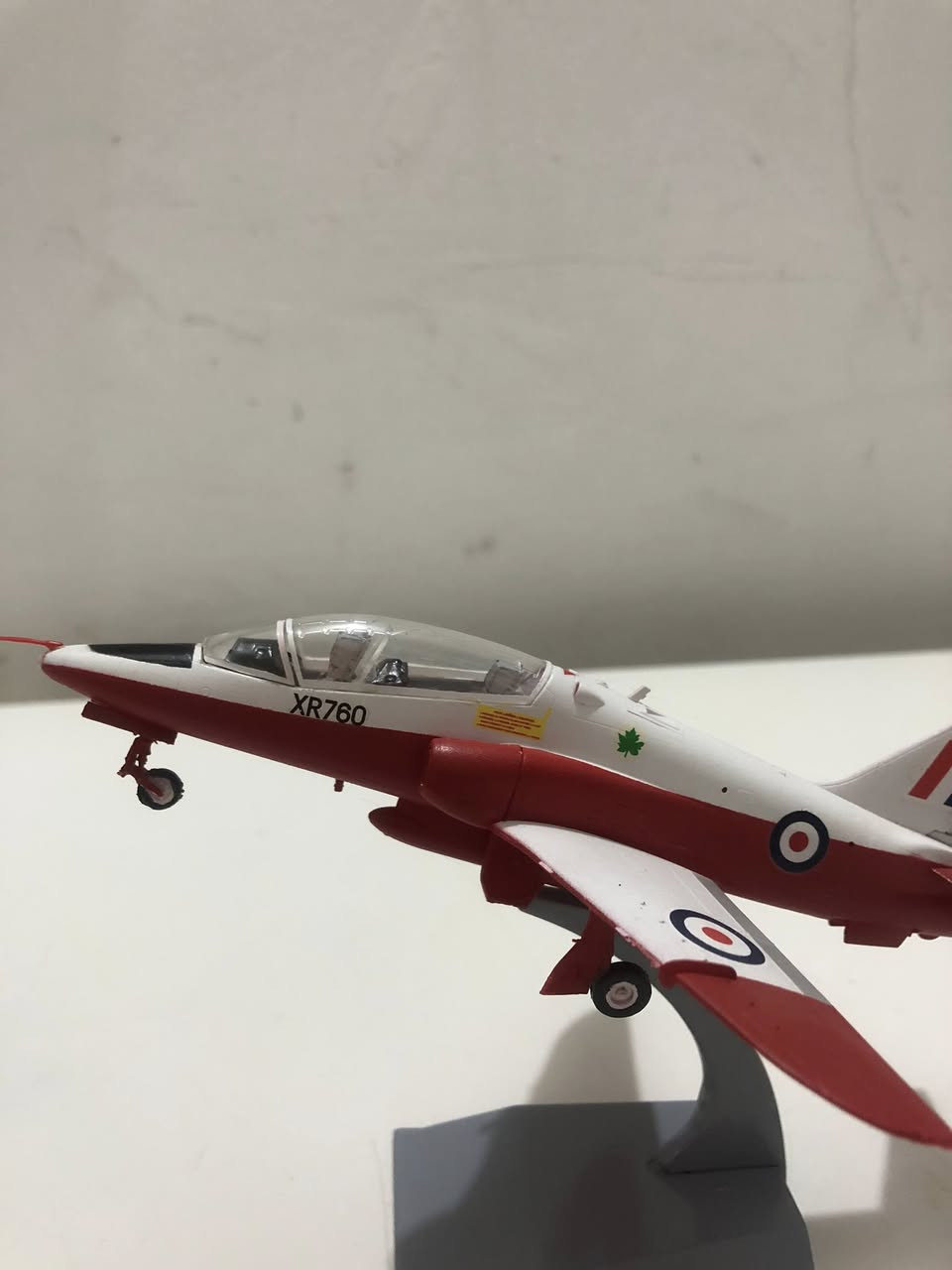1/72 طائرة Hawk البريطانية للتدريب مادة الصنع بلاستك طول الطائرة 17 سم الشركة Airfix… السعر 25 الف والتواصل على الخاص ..مع التمنيات الطيبة للجميع.


**إذا كنت صاحب هذا الإعلان وتريد حذفه لأي سبب، رجاءا أرسل رسالة إلى الدعم الفني**