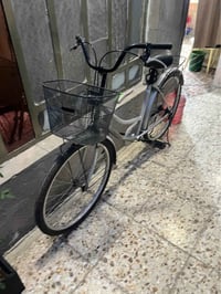 باسكل • ٢٦ إنش • نضيف