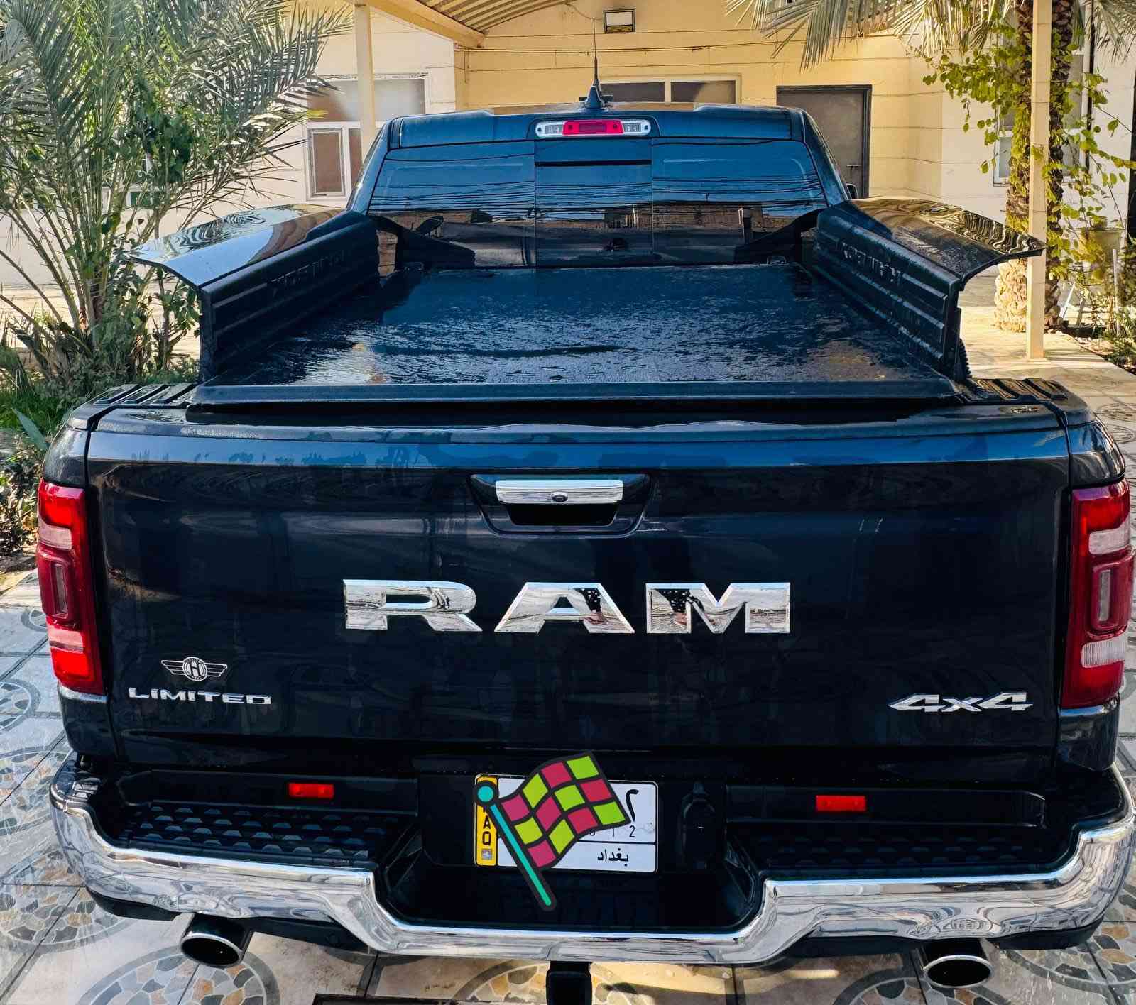دودج رام Long Horn بوكسات جانبيه
موديل 2020 لمتد
خليجي وكاله هارلم اعله فائه

محرك 5.7 Hemi
رقم بغداد مداور مباشر

ماشيه 80 الف كيلو متر
مكفوله كفاله عامه 
فول مواصفات معروفه Long Horn

فتحه سقف كامله
دفع رباعي 3 وضعيات 

دوسات كهرباء 
بوكسات جانبيه

شاشه تسلا كبيره 

رادار 6 عدسات امامي وخلفي 
5 كامرات محيطه

كشنات تبريد تدفئه أمامي خلفي 
تشغيل عن بعد 

السعر/ 425
مكان السياره كربلاء
***********
***********
