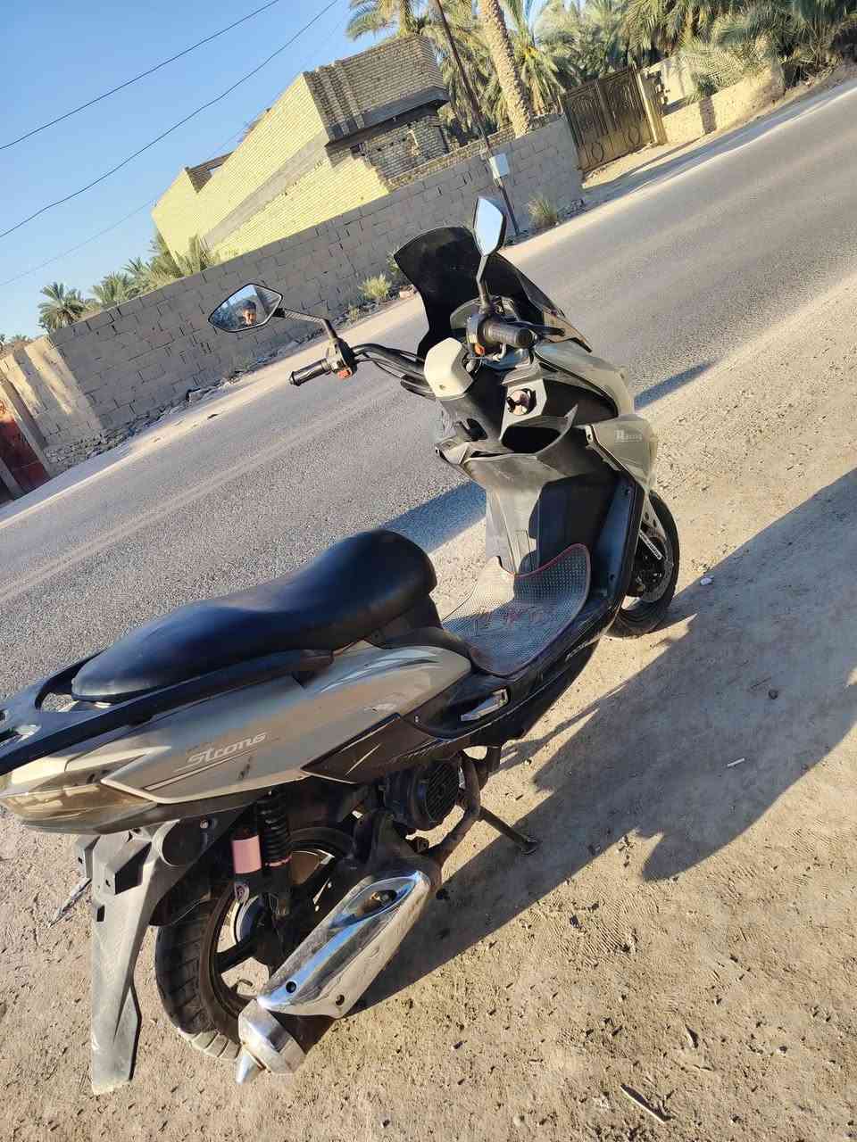 السلام عليكم سترونك للبيع ماعرف يا موديل دراجه نضيفه حيل كهربائيات كله شغاله نكرة سلف تجي وتفحص دراجه عوزه بنزات بريك فقط سعره300وبيه مجال فيس ما متواجد ***********واتساب او اتصال @إشارة
