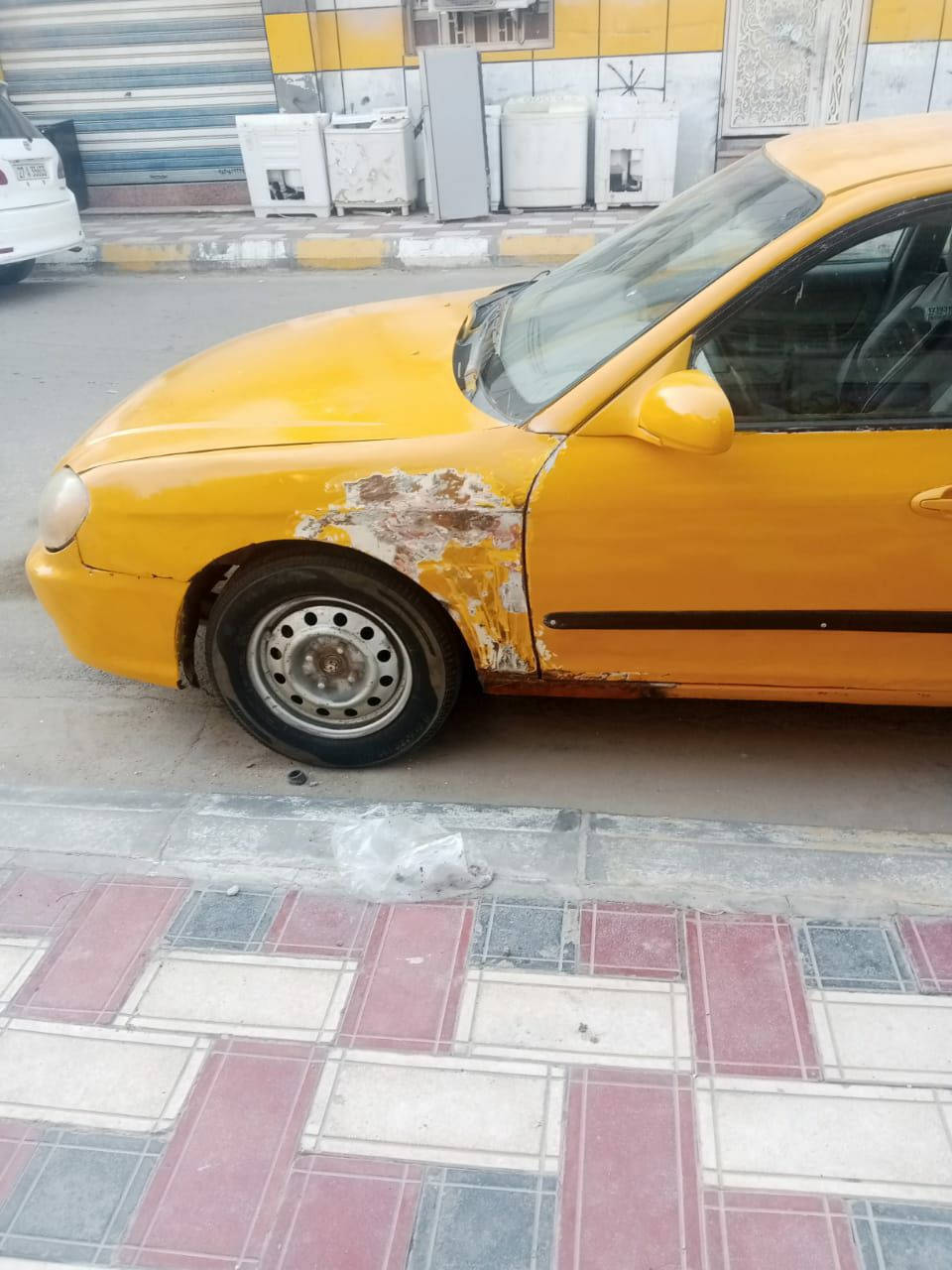 السلام عليكم سوناته للبيع محور كورله  رقم بغداد المالك الشرعي يمي بالناصريه بيها نواقص قليل اتريدها تفصيخ  اتريدها على باب الله سياره تمشي خير من الله سعرها مناسب جدا الاتصال على رقم *********** بخدمتكم

